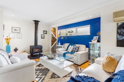 Property photo of 8 Tower Hill Road Somers VIC 3927