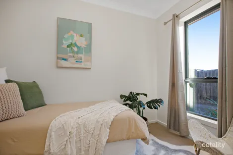 Property photo of 2/177 Purinuan Road Reservoir VIC 3073