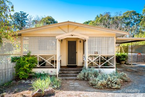 Property photo of 25 Whiteman Road Williamstown SA 5351