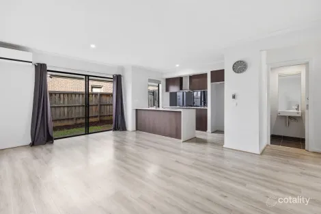 Property photo of 17 Lumley Circuit Werribee VIC 3030