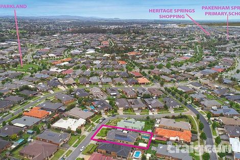 Property photo of 5 Sidney Nolan Place Pakenham VIC 3810