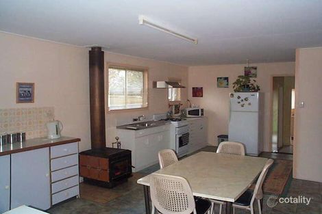 Property photo of 38 Callandoon Street Wallangarra QLD 4383