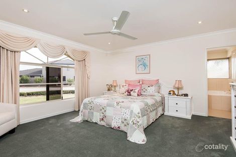 Property photo of 1 Cherrytree Gardens Stirling WA 6021