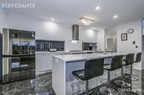 Property photo of 10 Perilla Way Treeby WA 6164