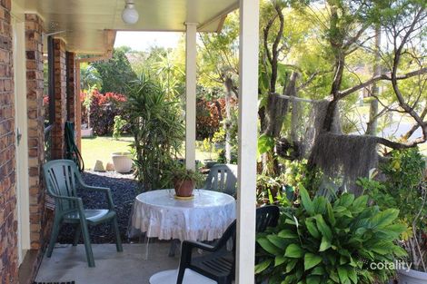 Property photo of 33 Ballanda Crescent Iluka NSW 2466