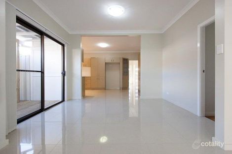 13 Kingsford St, Fairy Meadow, NSW 2519