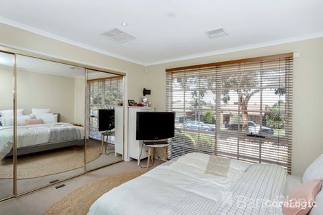 Property photo of 12 Chisholm Avenue Attwood VIC 3049