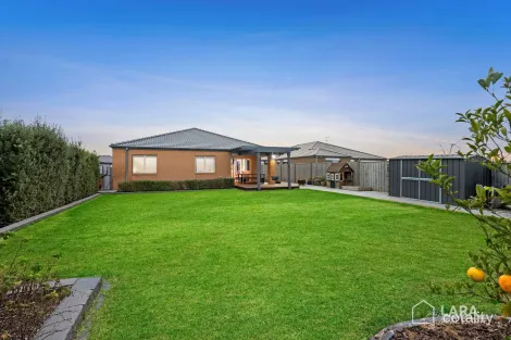 Property photo of 36 Floret Drive Lara VIC 3212