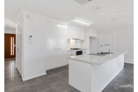 Property photo of 27 Alma Crescent Estella NSW 2650