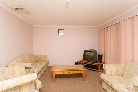 Property photo of 13 Dillwynia Place Meadow Heights VIC 3048