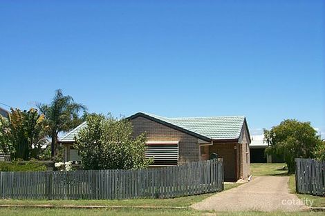 8 Bathurst St, Elliott Heads, QLD 4670