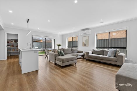 Property photo of 3 Gamut Crescent Bonnie Brook VIC 3335