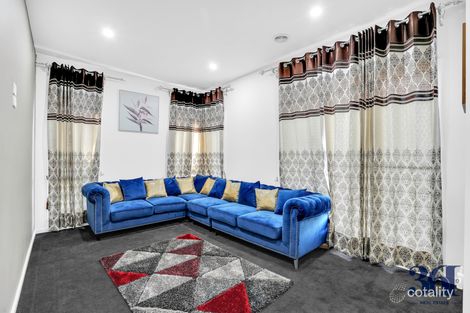Property photo of 31 Hartland Rise Cobblebank VIC 3338