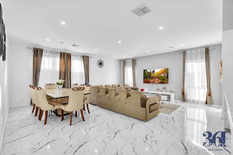 Property photo of 31 Hartland Rise Cobblebank VIC 3338