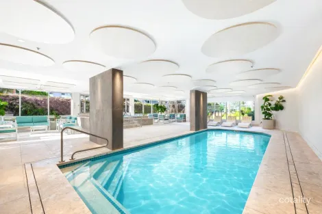 Property photo of 15E/1 Albert Avenue Broadbeach QLD 4218