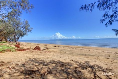 Property photo of 10 Reef Street Saunders Beach QLD 4818