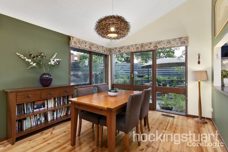 Property photo of 2/86 Victoria Crescent Mont Albert VIC 3127