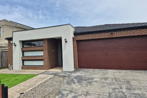 Property photo of 8 Hixon Way Mickleham VIC 3064