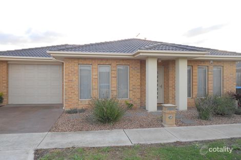 2/7 Orlando Dr, Truganina, VIC 3029