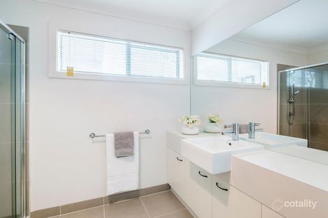 Property photo of 26 Glenelg Street Clyde North VIC 3978