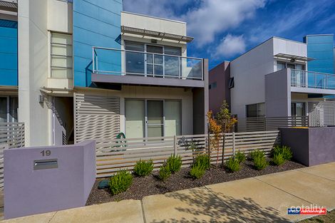 Property photo of 19 Fairfield Street Crace ACT 2911
