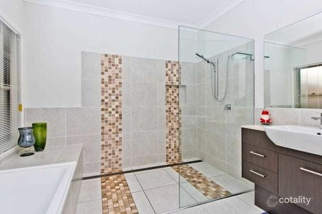 Property photo of 28 Flinders Circuit Fitzgibbon QLD 4018