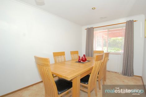 Property photo of 8 Morice Place Bonython ACT 2905