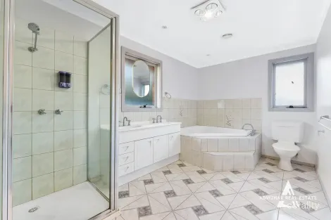 Property photo of 85 Eagle Drive Pakenham VIC 3810