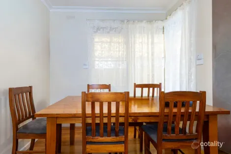 Property photo of 19 Swansea Parade St Albans VIC 3021