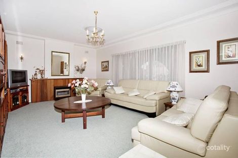 Property photo of 7 Whitegates Avenue Peakhurst Heights NSW 2210