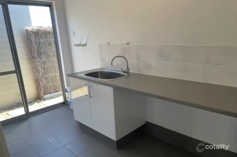 Property photo of 2 Bandol Street Yalyalup WA 6280