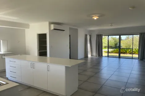 Property photo of 2 Bandol Street Yalyalup WA 6280