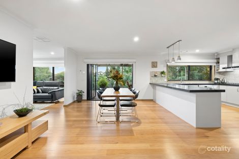 Property photo of 40 George Knox Drive Rowville VIC 3178