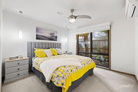 Property photo of 40 George Knox Drive Rowville VIC 3178