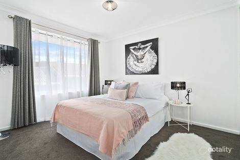 Property photo of 6/4 Irvine Crescent Brunswick West VIC 3055