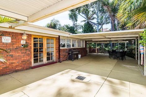 Property photo of 19 Merlin Drive Carine WA 6020