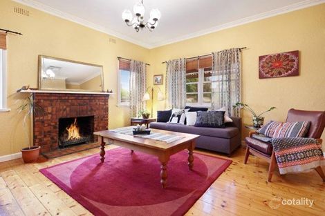 Property photo of 8 Abbin Avenue Bentleigh East VIC 3165