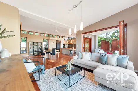 Property photo of 25 Highwood Grove Upper Sturt SA 5156