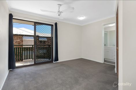 Property photo of 4/123 Central Avenue Indooroopilly QLD 4068