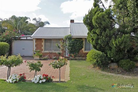 35 Kingfisher Ave, Ballajura, WA 6066
