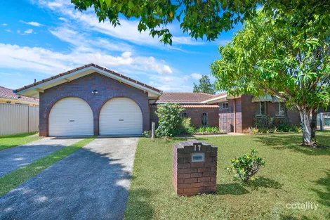 17 WOODSIANA ST, ROBERTSON, QLD 4109