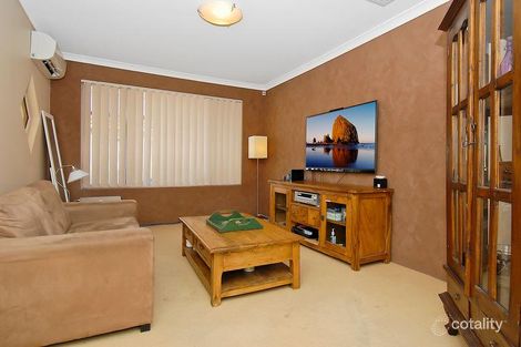 Property photo of 11 Soverel Close Heathridge WA 6027