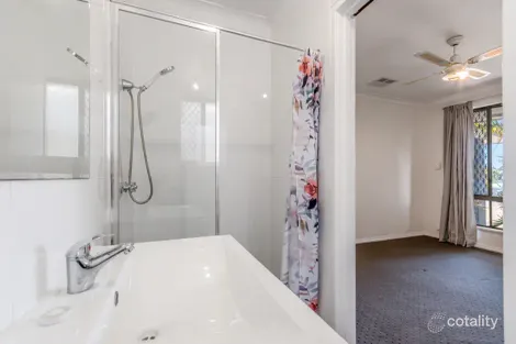 Property photo of 24 Kipling Street Lake Coogee WA 6166