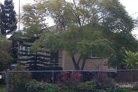 128 Beddoes St, Holland Park, QLD 4121