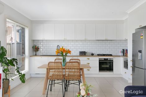 Property photo of 4/32 St Vigeons Road Reservoir VIC 3073