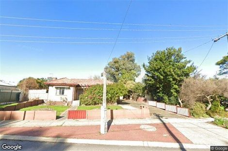 202 Clayton St, Koongamia, WA 6056