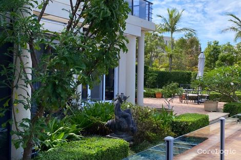 Property photo of 6261 Ferny Lane Hope Island QLD 4212