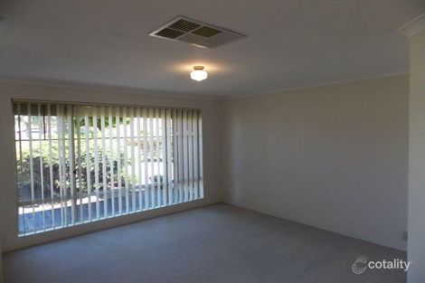 Property photo of 19 Carlhausen Close Atwell WA 6164