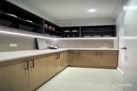 Property photo of 18 Maher Circuit Griffith NSW 2680