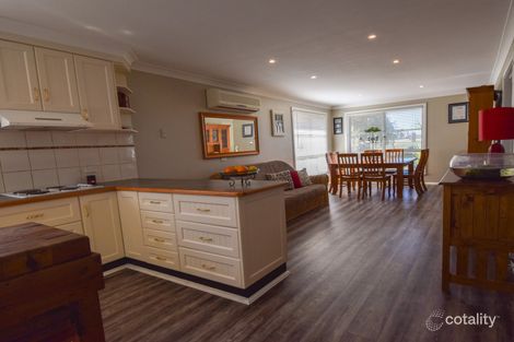 Property photo of 63 Hills Street Young NSW 2594